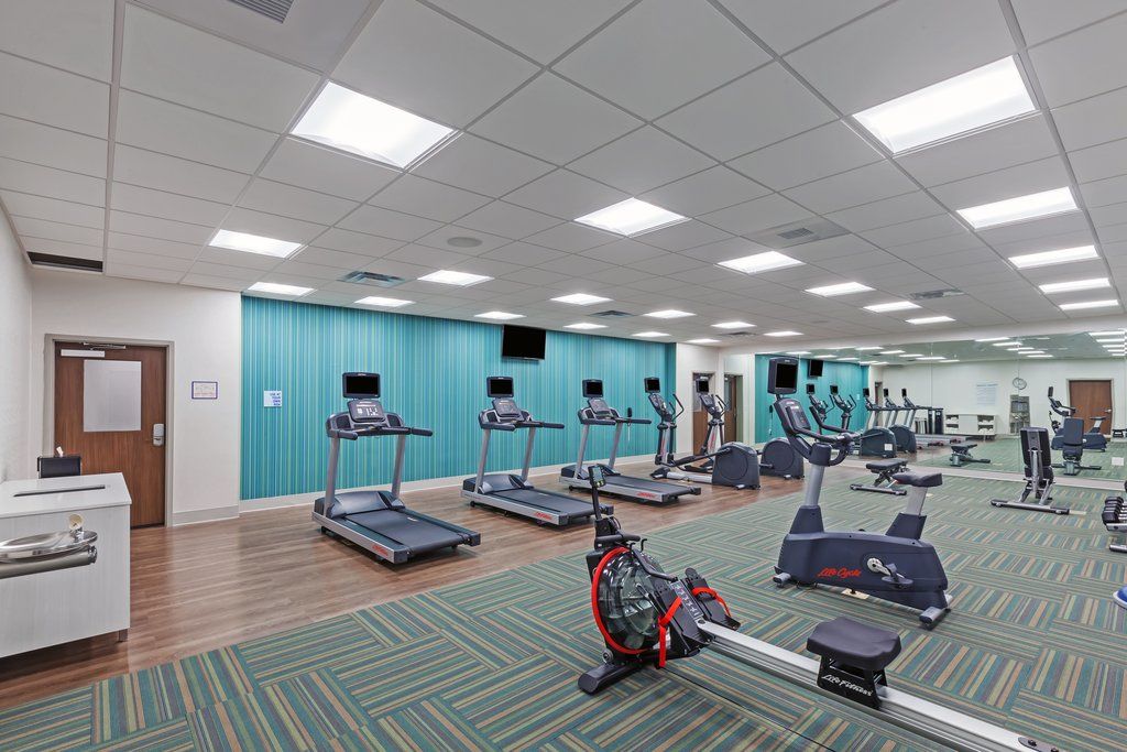 Holiday Inn Express & Suites - Marshalltown By Ihg Bagian luar foto
